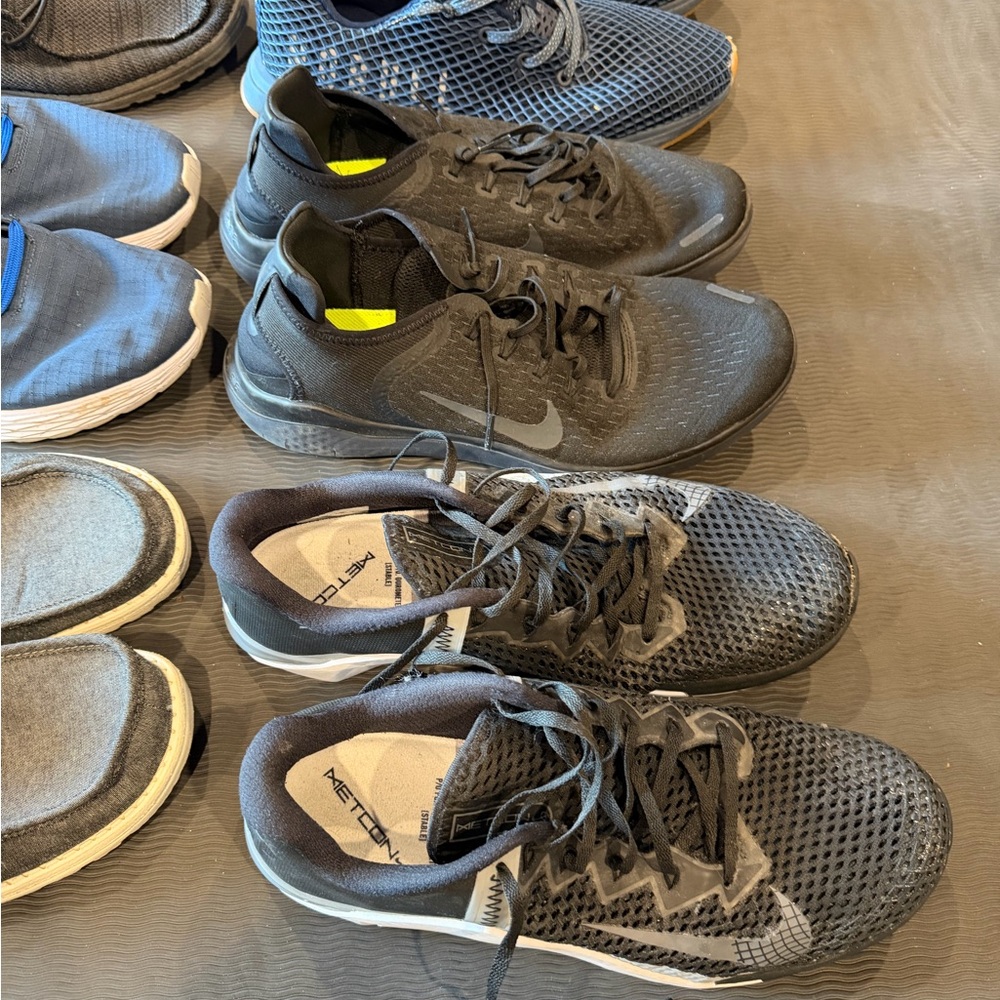 Athletic Shoe Bundle - image 3